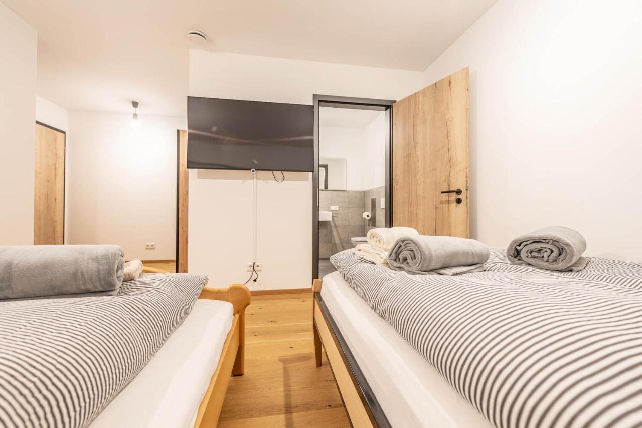 Moderne Villa Mit Whirlpool Und Heimkino ヴァルトキルヒェン エクステリア 写真